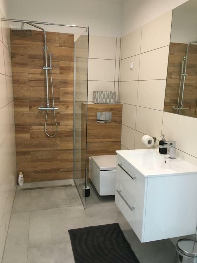 Studio Fibra Lungo Ρίμπνικ Εξωτερικό φωτογραφία